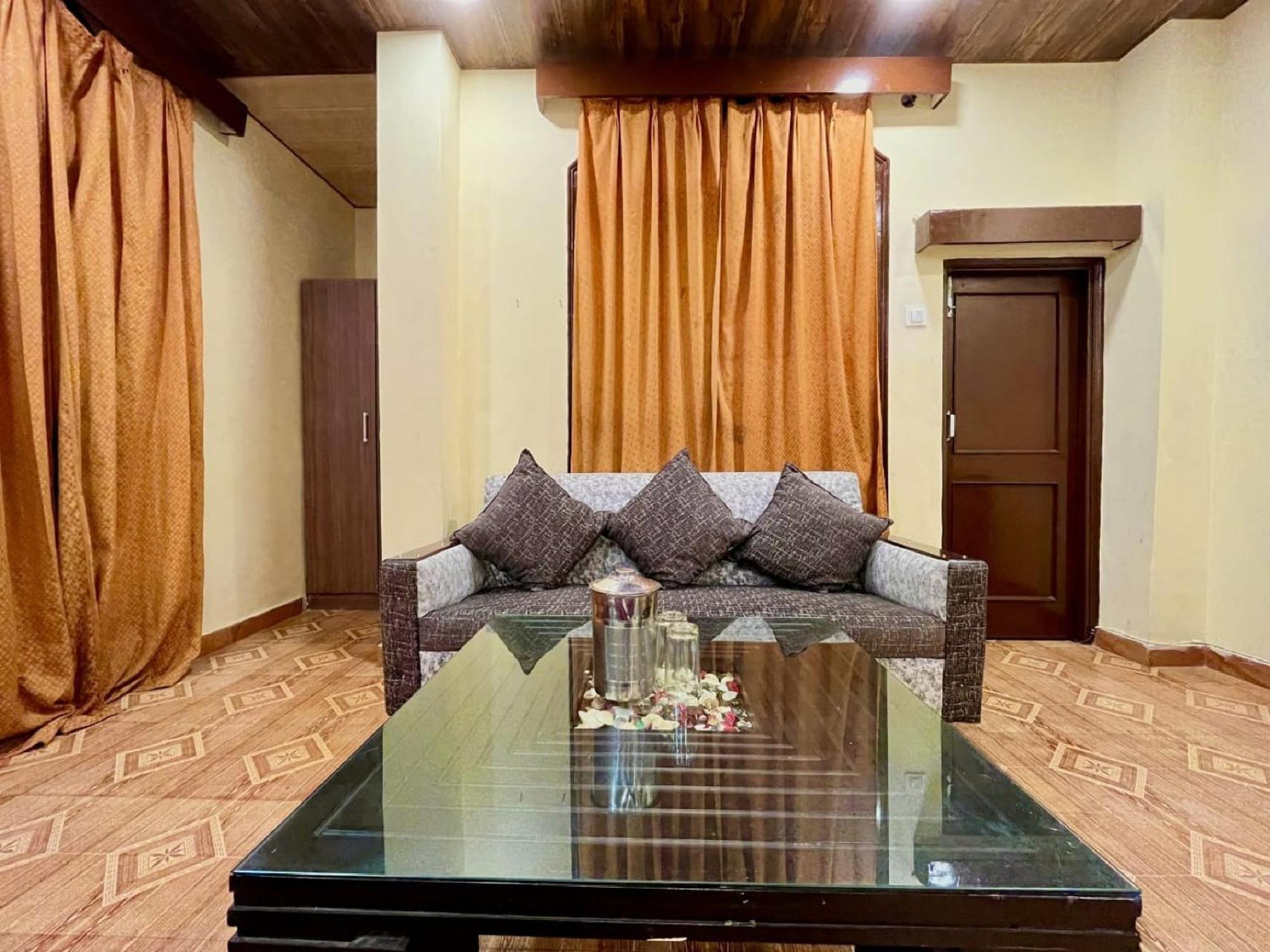Sparkle Star Resort Khajjiar Exterior photo